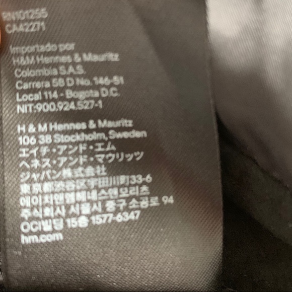 H&M overall dress - Black “suede” NWT - Picture 6 of 6